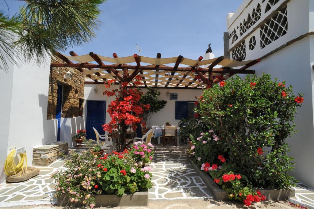 Ferienwohnung Tinos Peristerionas Zimmer foto